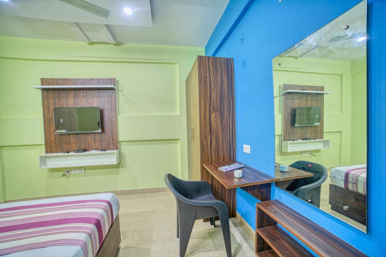 Redkey Inn Hotel Near Bangalore Airport Airport Pickup & Drop Available 24X7 Yelahanka Zewnętrze zdjęcie
