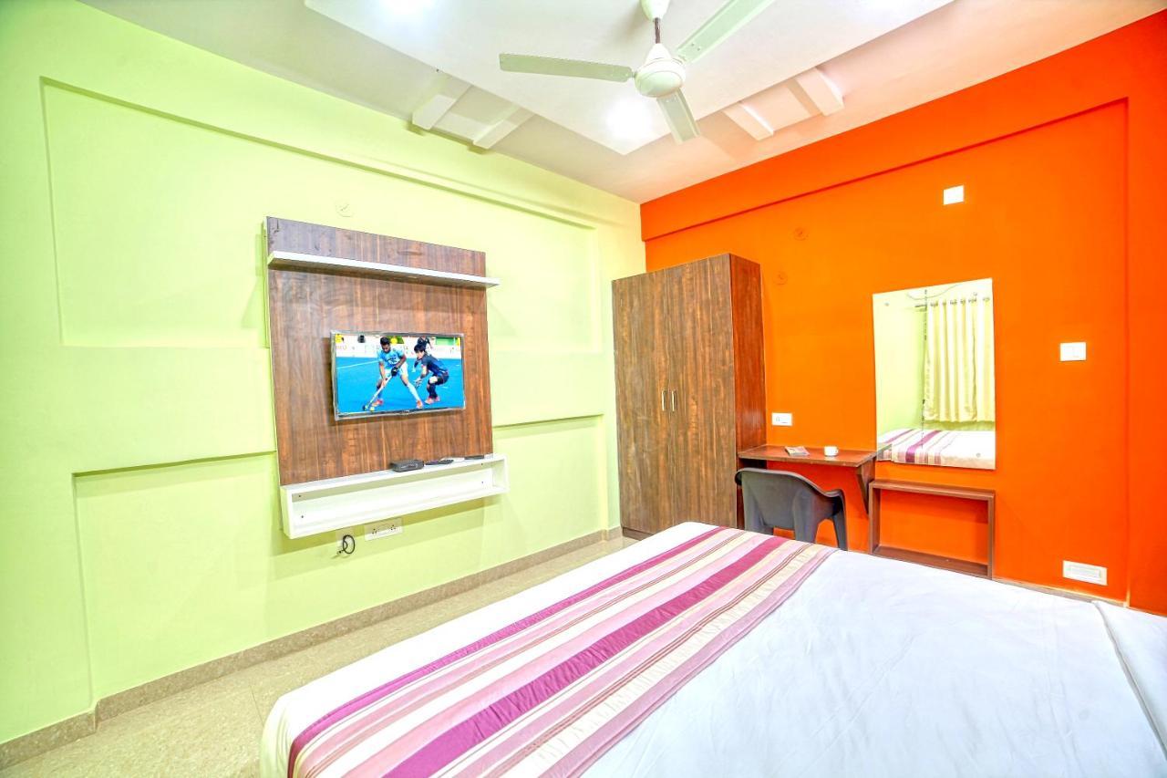 Redkey Inn Hotel Near Bangalore Airport Airport Pickup & Drop Available 24X7 Yelahanka Zewnętrze zdjęcie